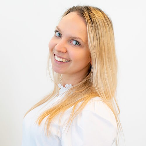 See Karolina Semjonova Profile
